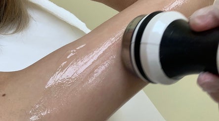 Laser treatment session at Sky Spa Laser in Forest Hills, New York, US enhancing skin glow.