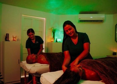 Massage therapy session at Massage Therapy Kundalini, Noord, US, featuring a tranquil atmosphere and professional care.