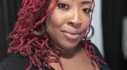 Unapologetically R. Nicole | Luxe Makeup and Life Coaching, in Fultondale, Alabama, US showcases vibrant charm.