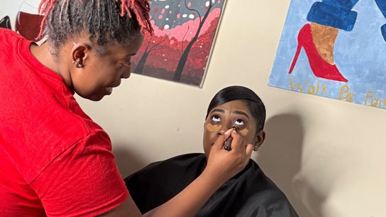 Unapologetically R. Nicole | Luxe Makeup and Life Coaching. Graphic Design Services.