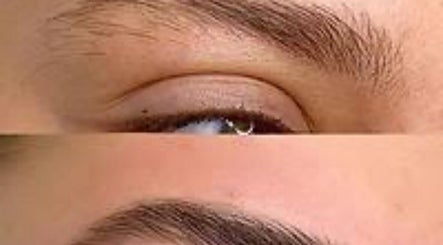 Perfectly shaped eyebrows at Jo Beauty Experts, Melbourne, Victoria, AU, showcasing expert eyebrow styling.