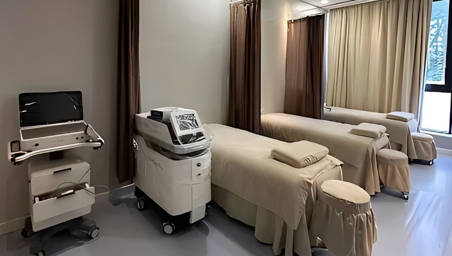 Relaxing spa treatment room at HMD Beauty Center, Kuala Lumpur, Wilayah Persekutuan Kuala Lumpur, MY.