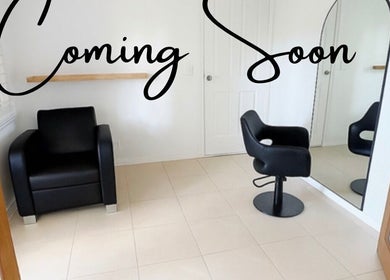 Cozy seating area at Lumi Hair Lounge, Melbourne, Victoria, AU. Ideal for relaxation and beauty treatments.