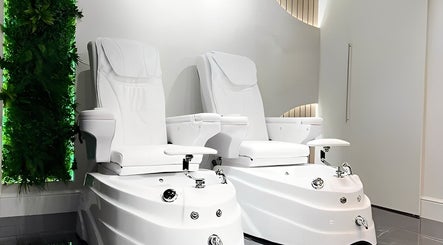 Luxurious pedicure chairs at Medivine, Birmingham, England, GB for ultimate relaxation.
