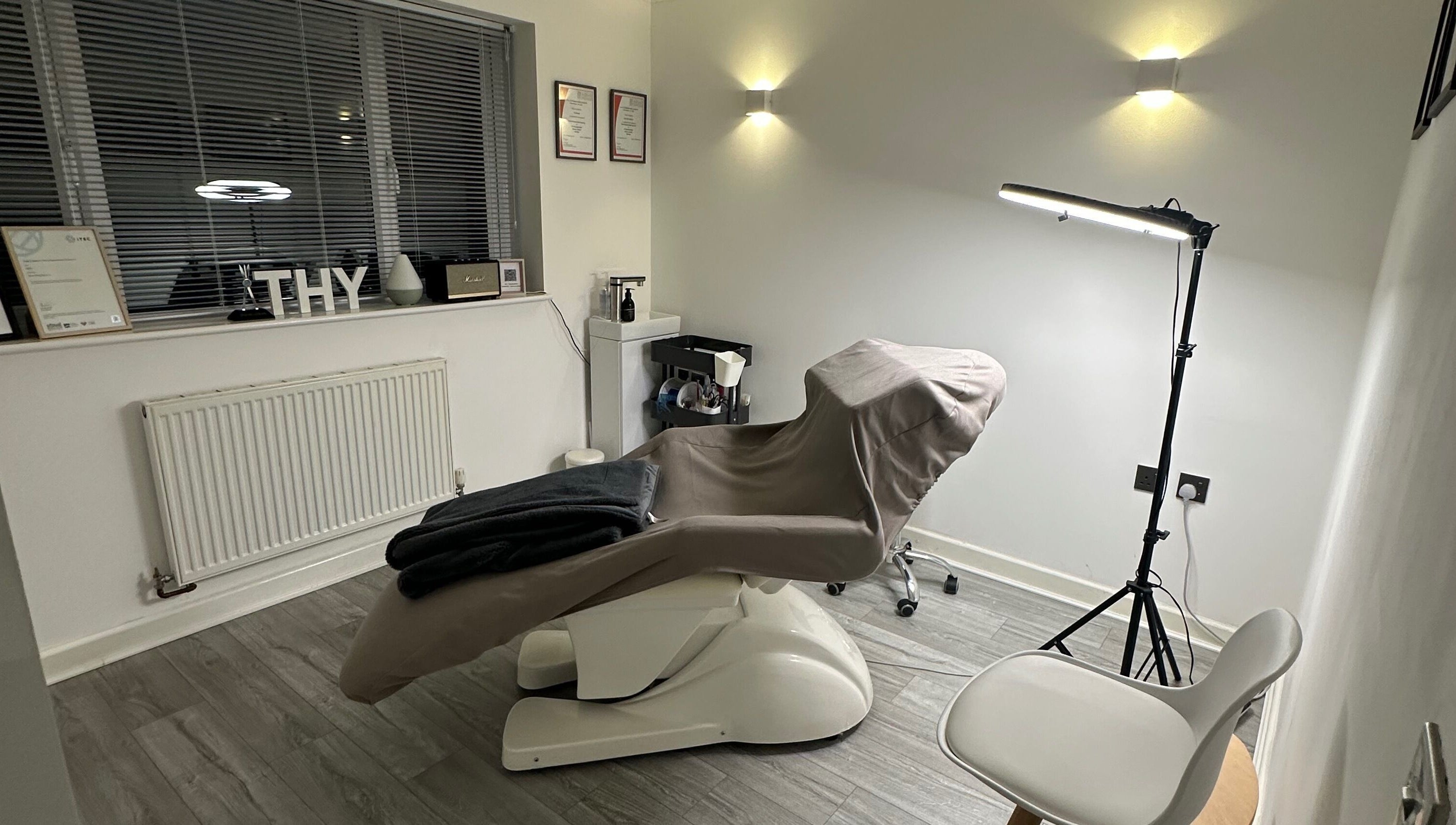 Relaxation chair at Thy Beauty Studio in Solihull, England, GB for ultimate wellness experience.