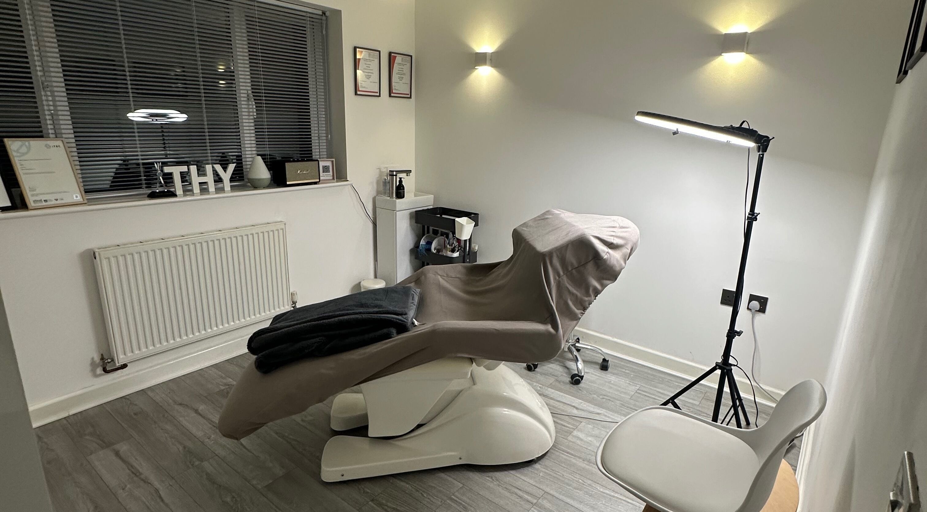 Relaxation chair at Thy Beauty Studio in Solihull, England, GB for ultimate wellness experience.