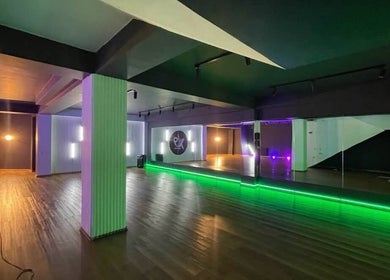 Spacious interior of Xnine Dance Studio Pilates with mirrors in T'bilisi, Tbilisi, GE.