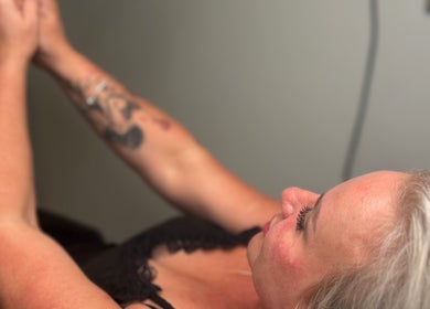 Client enjoying a relaxing treatment at Beauty Station, Brighton And Hove, England, GB.