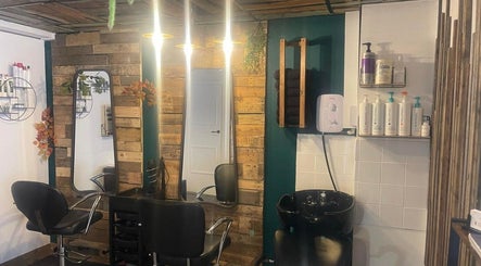 Hair by Bee at Beautifly nails and beauty, cozy salon interior with wood accents in Halstead, England, GB.