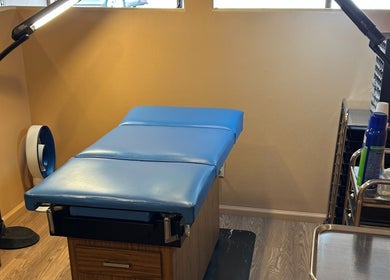 Tattoo bed setup at Royal Gorge Custom Tattoos & Piercings LLC, Cañon City, Colorado, US. Perfect for clients.