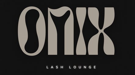Onix Lash Lounge logo, sleek design, Mississauga, Ontario, CA beauty salon.