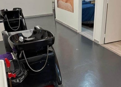 Luxury hair washing stations at The Glam Loft, Auckland, NZ, offering premium beauty experiences.