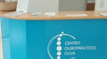 Reception moderna del Centro Quiropráctico Oliva a Oliva, Comunidad Valenciana, ES.