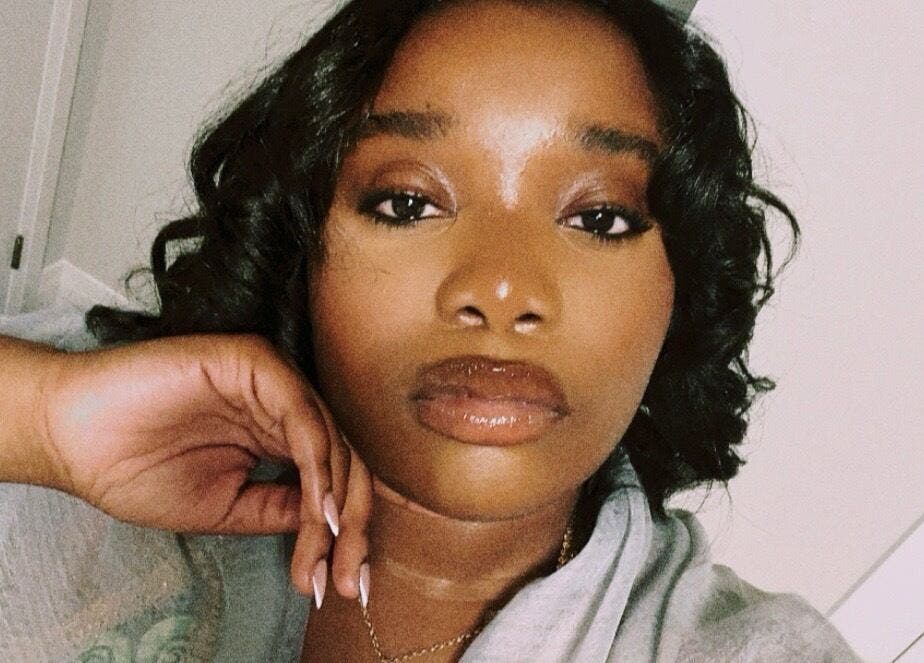 Woman with stylish makeup and nails at Glammed By Vic, Oshawa, Ontario, CA.