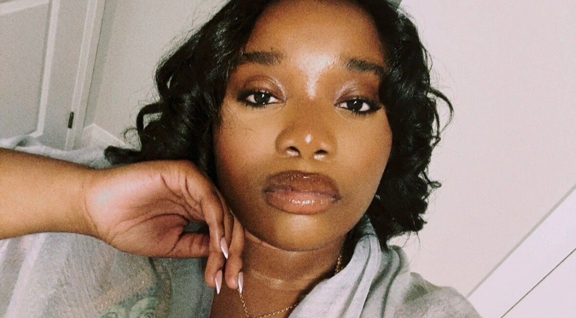 Woman with stylish makeup and nails at Glammed By Vic, Oshawa, Ontario, CA.