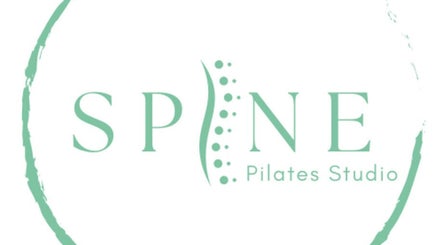 Logotipo do Spine Pilates Studio em Veldhoven, Noord-brabant, NL.