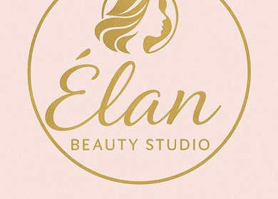 Chic Braidscape's elegant logo. Located in Windhoek, Khomas Region, NA, offering top beauty services.