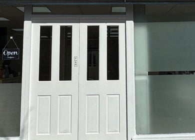 Front entrance of Sleek and Chic Glam Studio in Hull, England, GB welcomes guests.