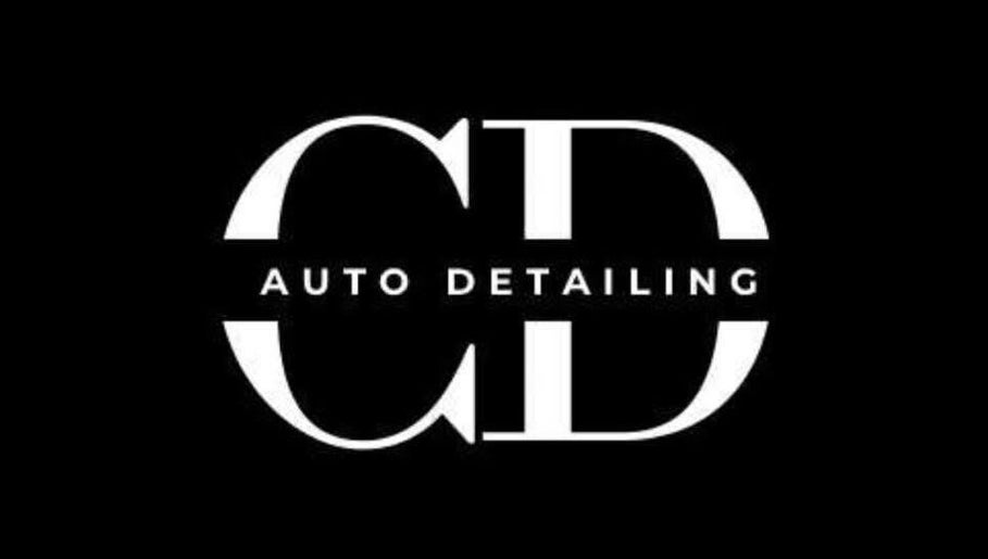 Logo CD AUTO DETAILING z Olesna, Województwo Małopolskie, PL w eleganckim czarno-białym wzorze