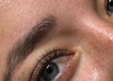 Close-up of expertly shaped eyebrows at Opaline Beauty, Greenfields, Western Australia, AU.