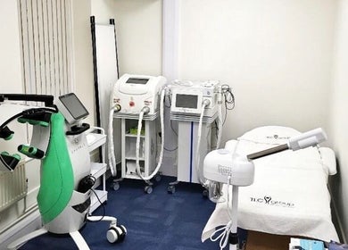 Modern treatment room at Bethel Wellness Clinic in Kings Hill, England, GB featuring advanced wellness equipment.