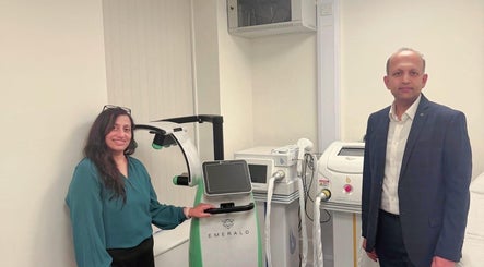 Bethel Wellness Clinic staff with advanced equipment in Kings Hill, England, GB.
