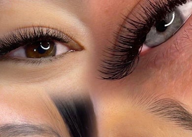 Close-up of eyelash extensions at Mansi Beauty Nz, Auckland, Auckland, NZ, showcasing detailed lash work.