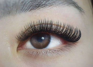 Close-up of styled lashes at Mansi Beauty Nz, Auckland, Auckland, NZ, showcasing expert eyelash extensions.