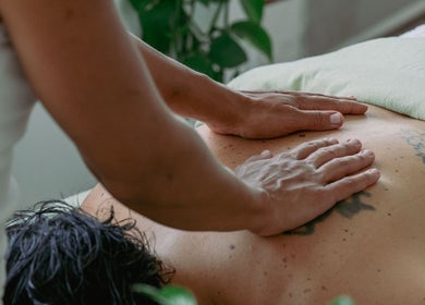 Relaxing massage at Bruna Monteiro Yoga and Holistic Therapies in Beverly Hills, California, US.