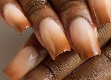 Jolis ongles ombrés à The Pink Oasis, Ambarès-et-Lagrave, Nouvelle-Aquitaine, FR.