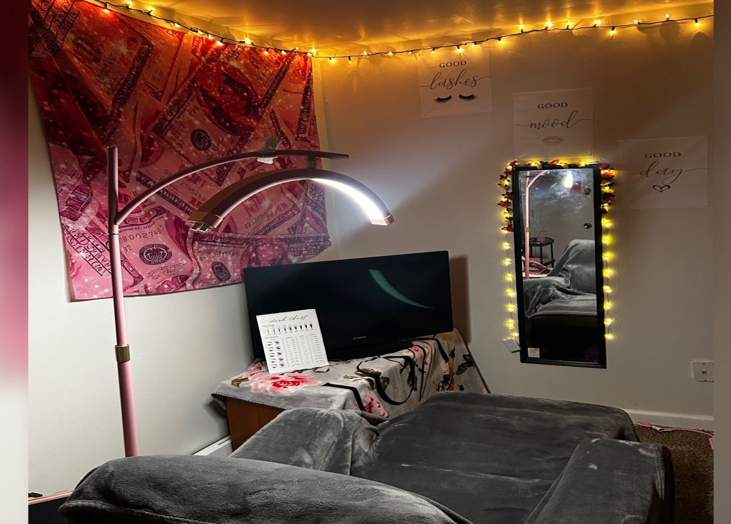 Cozy, well-lit beauty room at Blush and Blink Studio, Festus, Missouri, US with stylish decor.