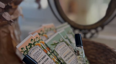 Elixirs floraux disponibles chez Camille Beauté Holistique, Maulichères, Occitanie, FR.