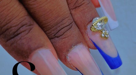 Nail art élégante et bijou chez SWEETY BEAUTY GUADELOUPE, Sainte-rose, Basse-terre, GP.