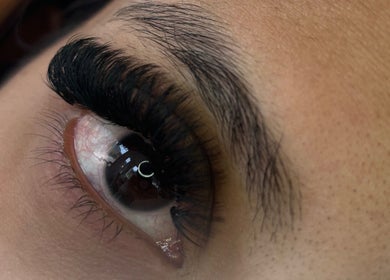 Close-up of expertly applied eyelash extensions at Be Blinkin Beautiful, Bristol, England, GB.