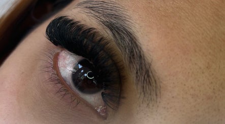 Close-up of expertly applied eyelash extensions at Be Blinkin Beautiful, Bristol, England, GB.