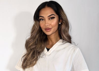 Elysian Skin professional ready for treatment consultations in Birmingham, England, GB.