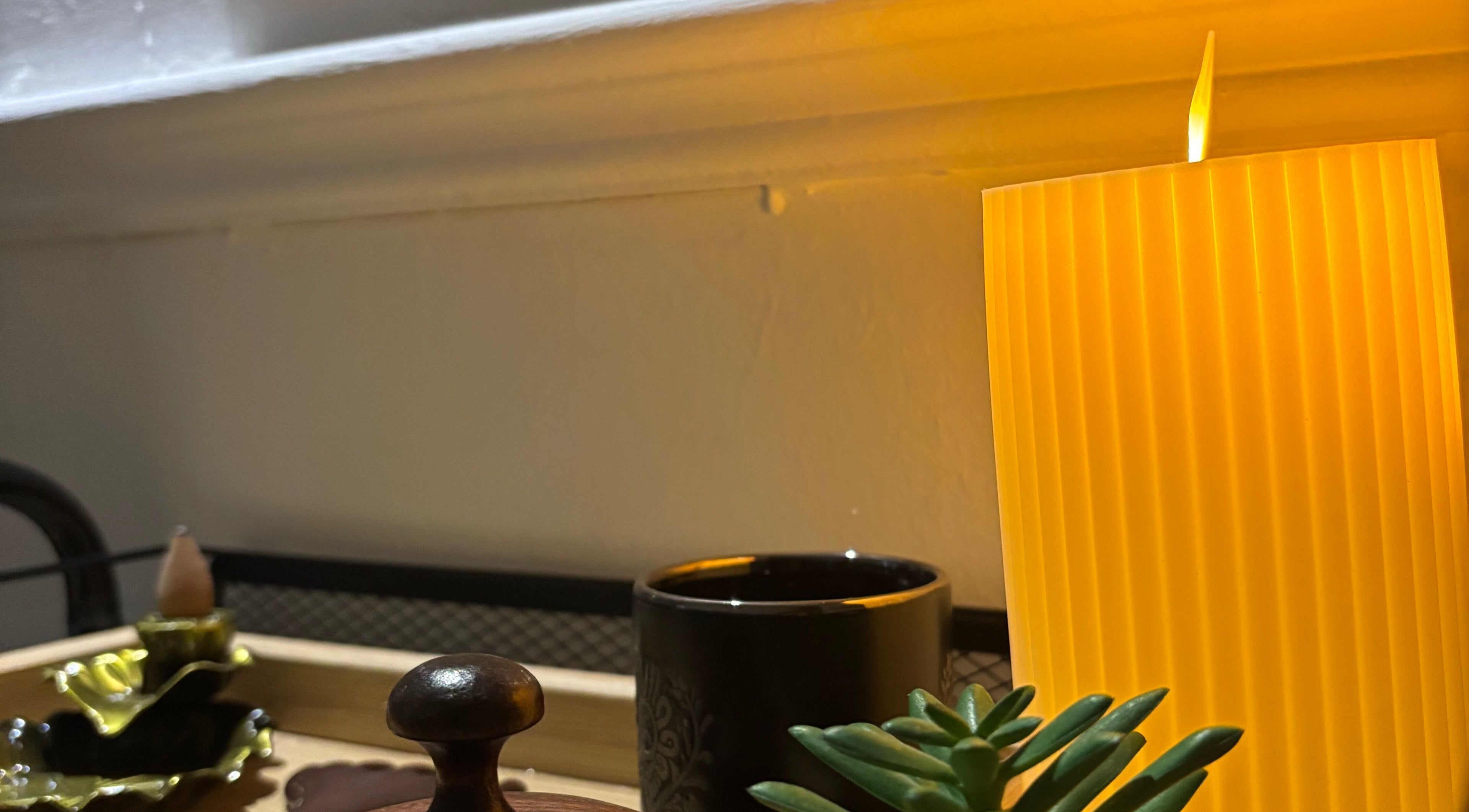 Warm candlelight ambiance at SAIAN BEAU SPA, La Vega, La Vega, DO, enhancing relaxation.