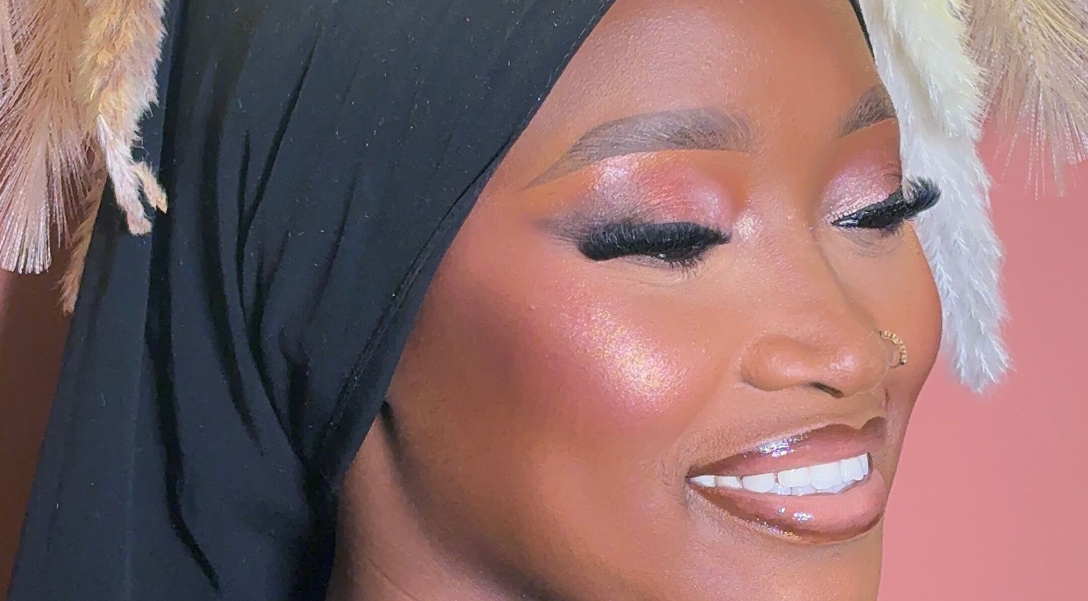 Superbe maquillage glamour à Bmakeup World, Sarcelles, Île-de-France, FR.