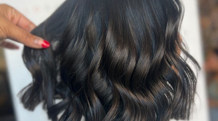 Hair By Athena – obraz 2