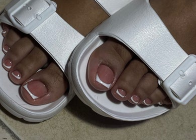 Stylish French pedicure at Renacer Nail Studio in Panamá, Provincia De Panamá, PA.