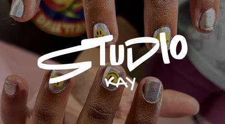 Vibrant nail art at Studio Kay, Il-mosta, MT showcasing intricate designs and creativity.