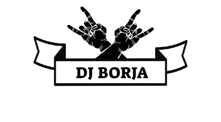 Logo DJ Borja con manos alzadas en Zerosaunds, Playa Honda, Región De Murcia, ES.