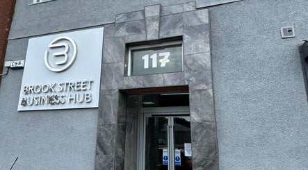Entrance of HoVana Holistics & Beauty at 117 Brook St, Glasgow, Scotland, GB.