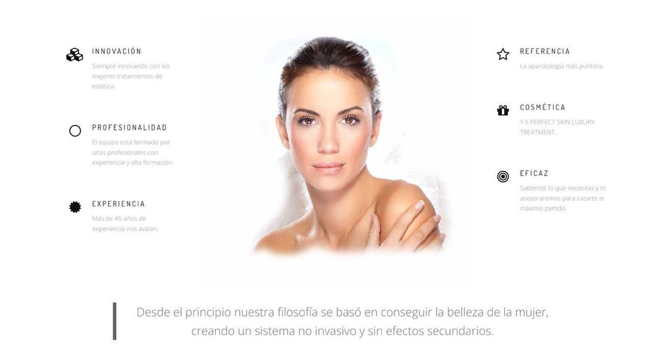 Modelo en AY BIOSTHETICA, Santander, Cantabria, ES destacando innovación en tratamientos de belleza.