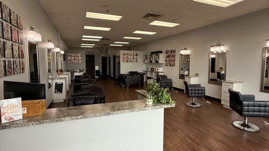 Custom Hair Lounge