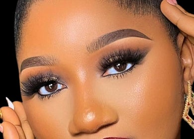 Elegant eye makeup at Tamie Beaute Bar in Randburg, Gauteng, ZA showcasing artistry and precision.