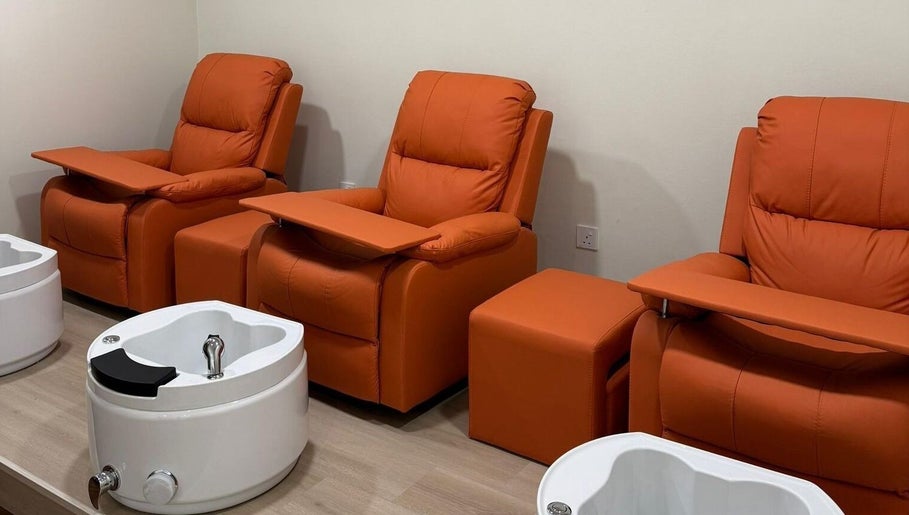 Comfortable pedicure recliners at Monve Hair Design, Cheras, Wilayah Persekutuan Kuala Lumpur, MY.