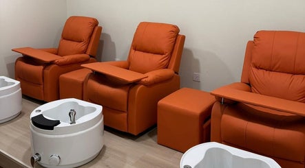 Comfortable pedicure recliners at Monve Hair Design, Cheras, Wilayah Persekutuan Kuala Lumpur, MY.