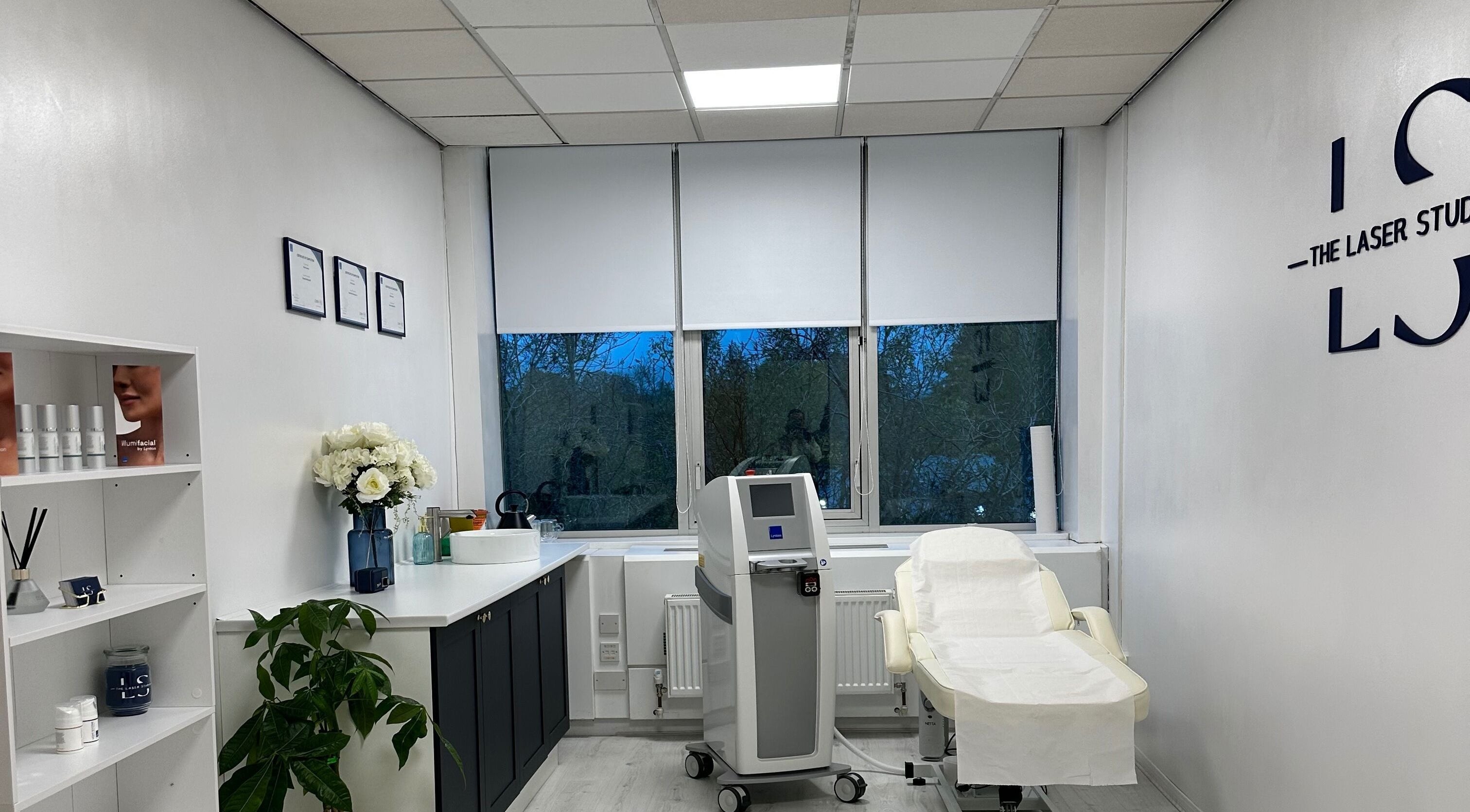 Modern treatment room at The Laser Studio EK in East Kilbride, College Milton South, Scotland, GB. Elegance and comfort.