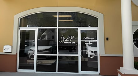 Front view of LS Medical Spa and Institute in Orlando, Florida, US, showcasing sleek, inviting entrance.